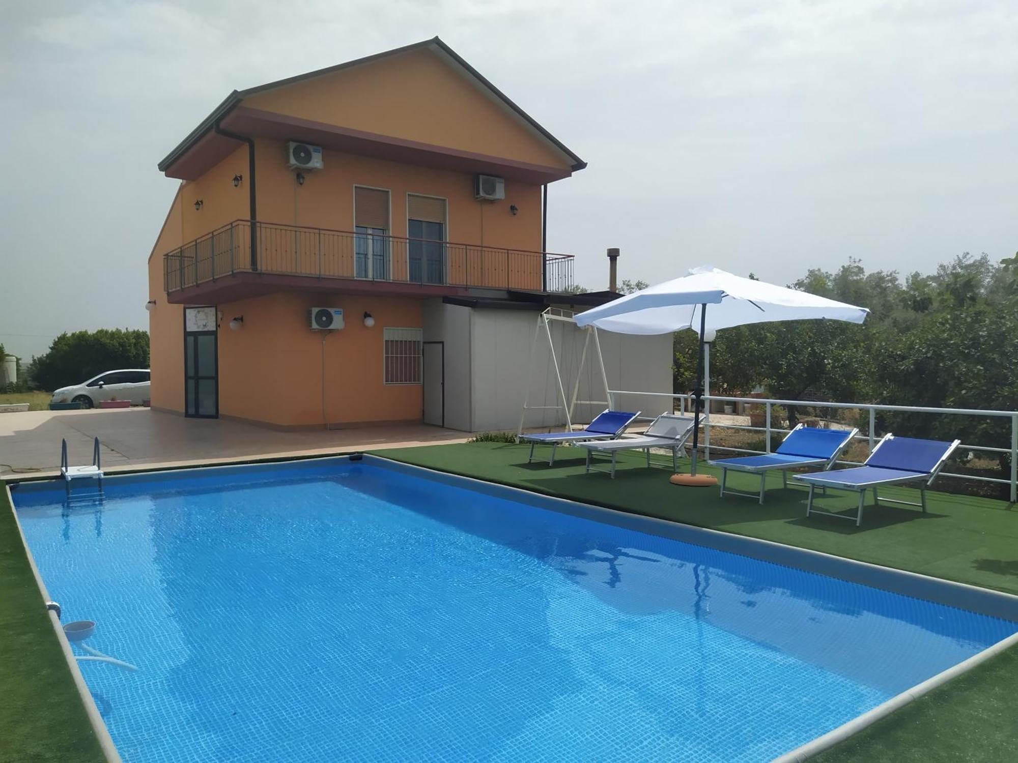 Rainbow Apartment Scordia Ngoại thất bức ảnh
