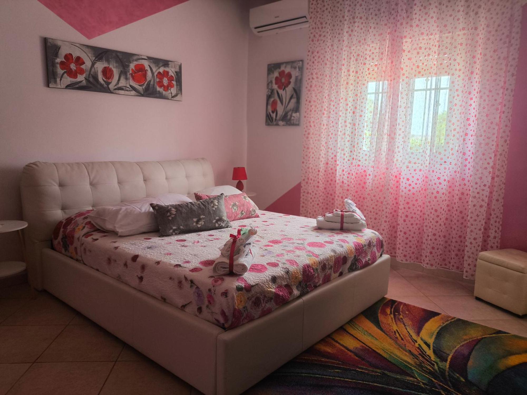 Rainbow Apartment Scordia Ngoại thất bức ảnh